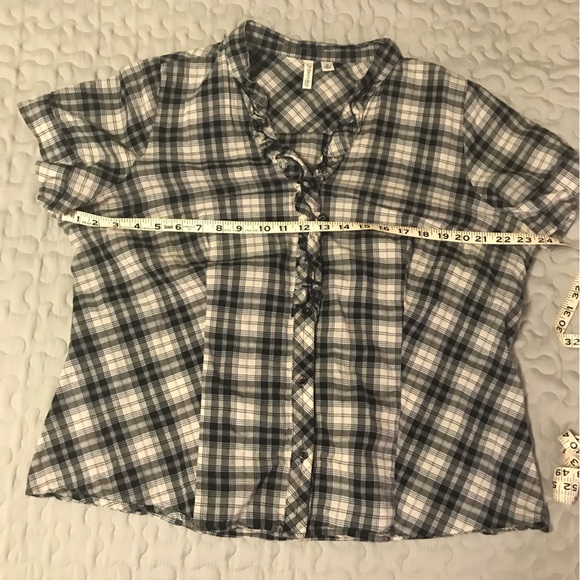 St John’s Bay Button-up Top, Black and Cream - Picture 4 of 4